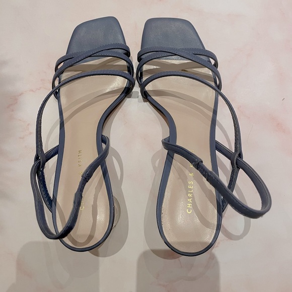 COPY - Charles and keith stap high heel sandals - Picture 3 of 4